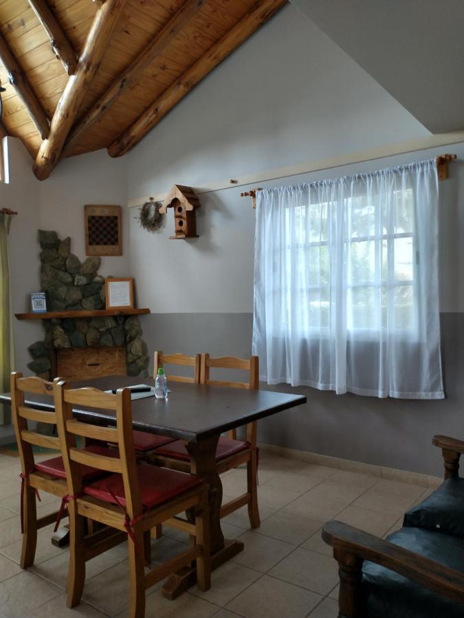 Cabanas Pyracantha Esquel Exterior foto
